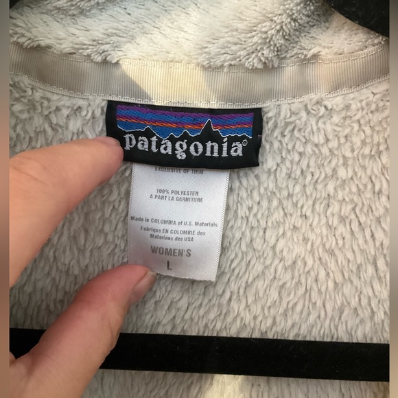 Patagonia Re-Tool Cream Fleece Jacket - Picture 6 of 12